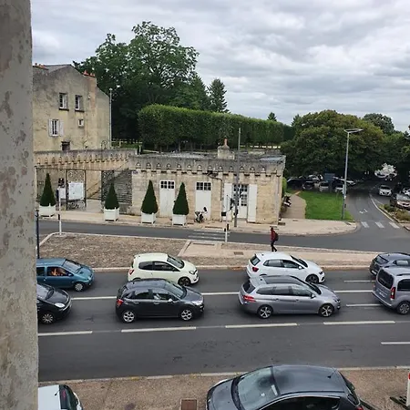 Le Loft De Blossac Lägenhet *